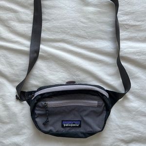 Patagonia Ultralight Black Hole Mini Hip Pack 1L